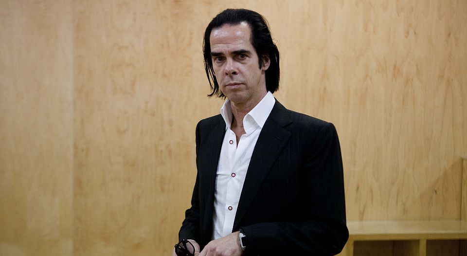 A newspaper bans its own Nick Cave story – the Twittermob strikes again