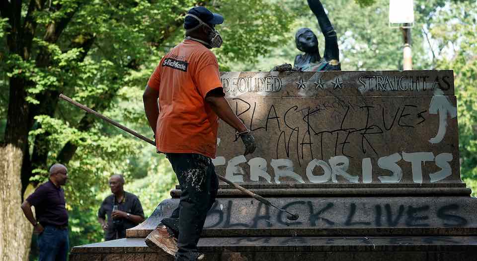 The liquidation of history