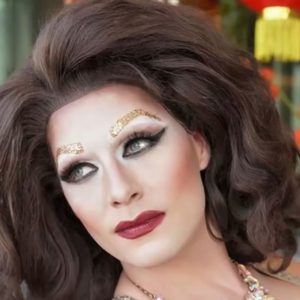 Vanity Von Glow, drag queen