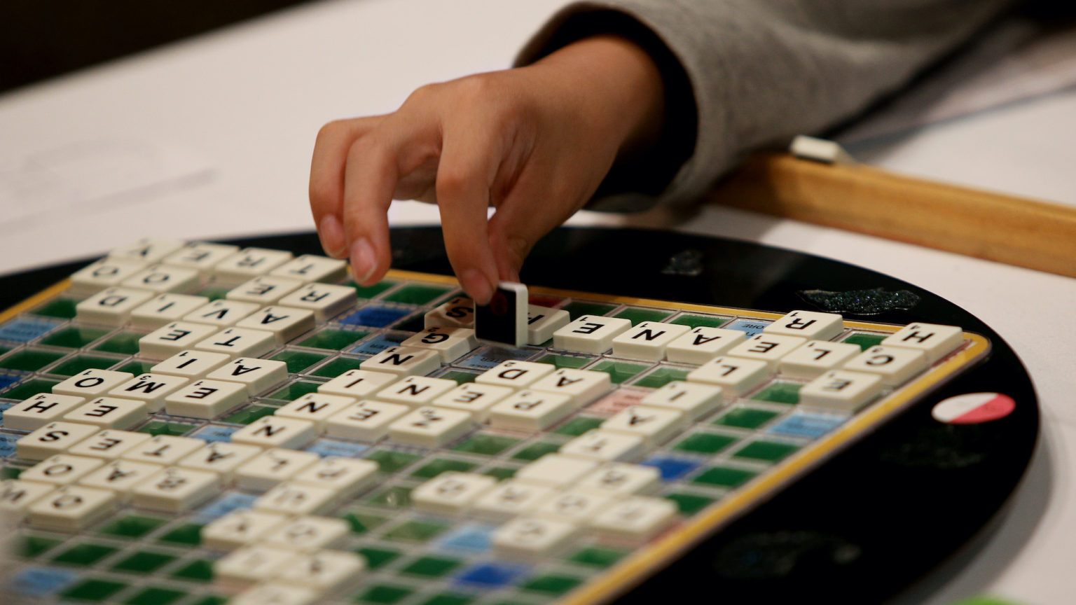 Scrabble for snowflakes