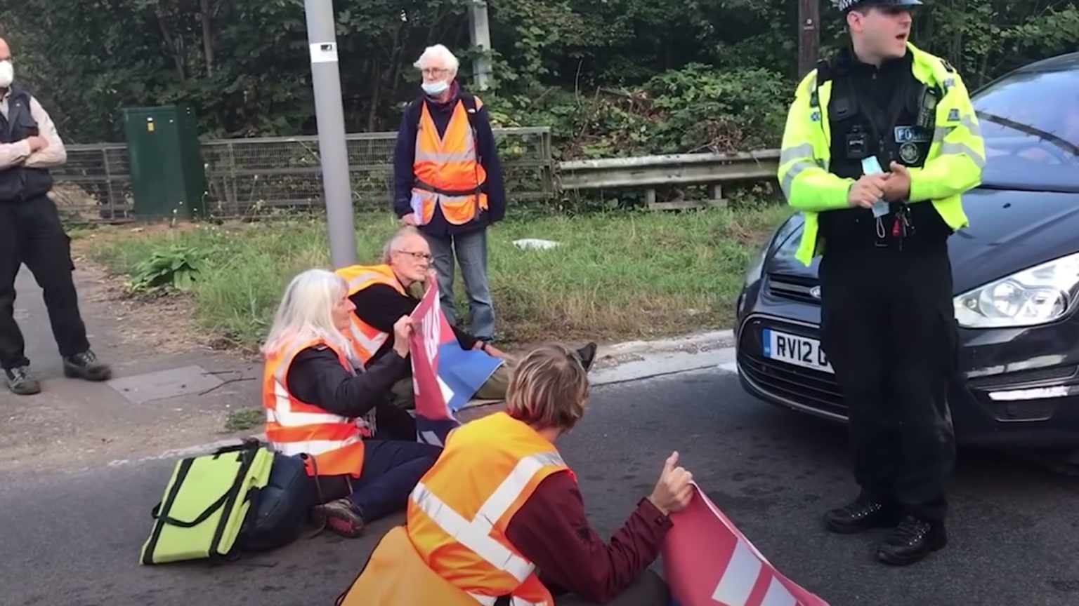Insulate Britain: protesting against the public