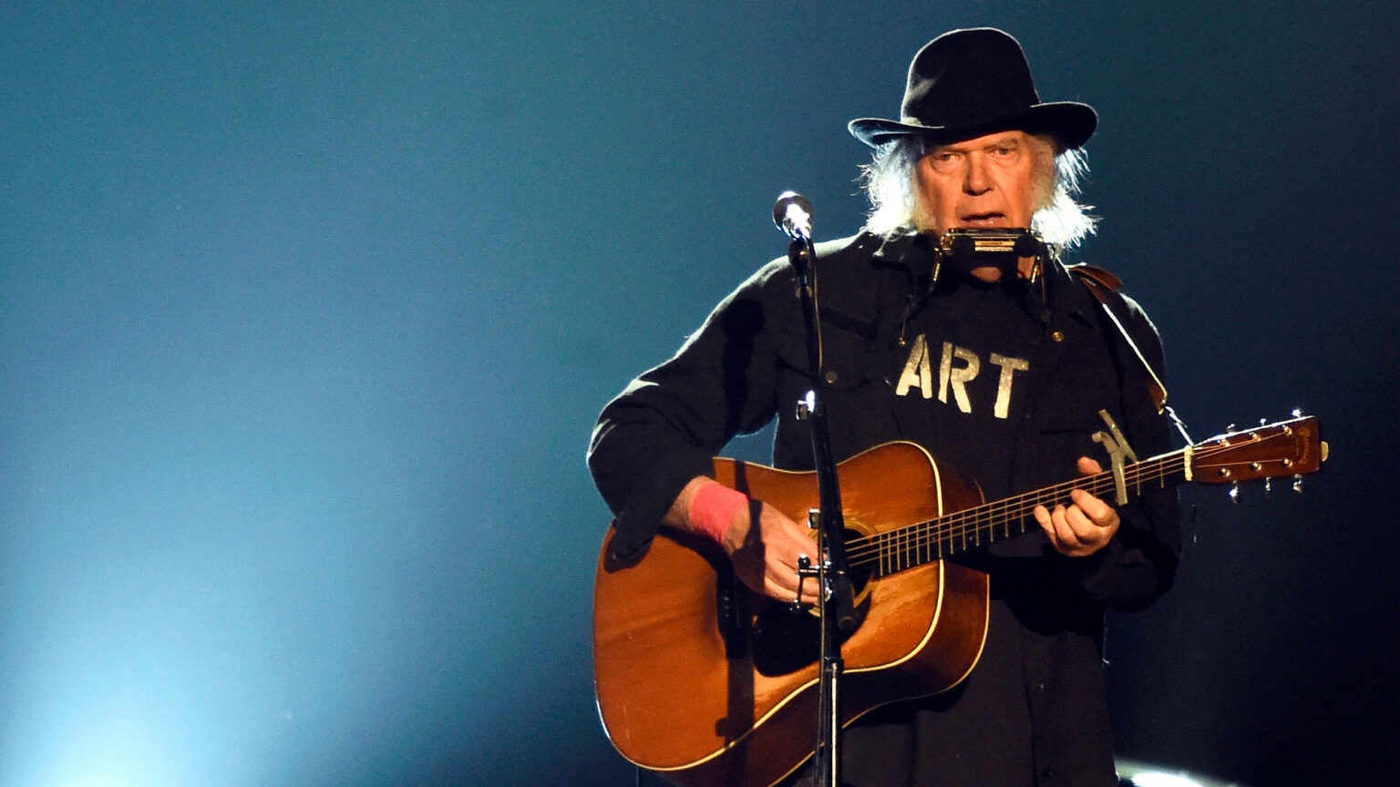 No, we shouldn’t boycott Neil Young