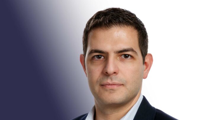 How the overclass crushes dissent