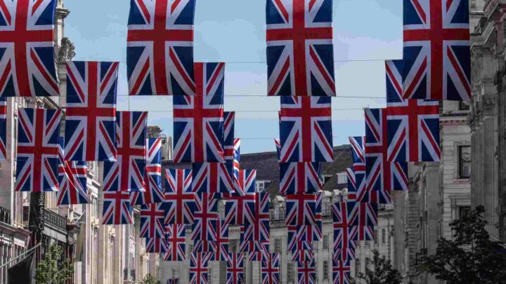 No, the Union flag is not fascist