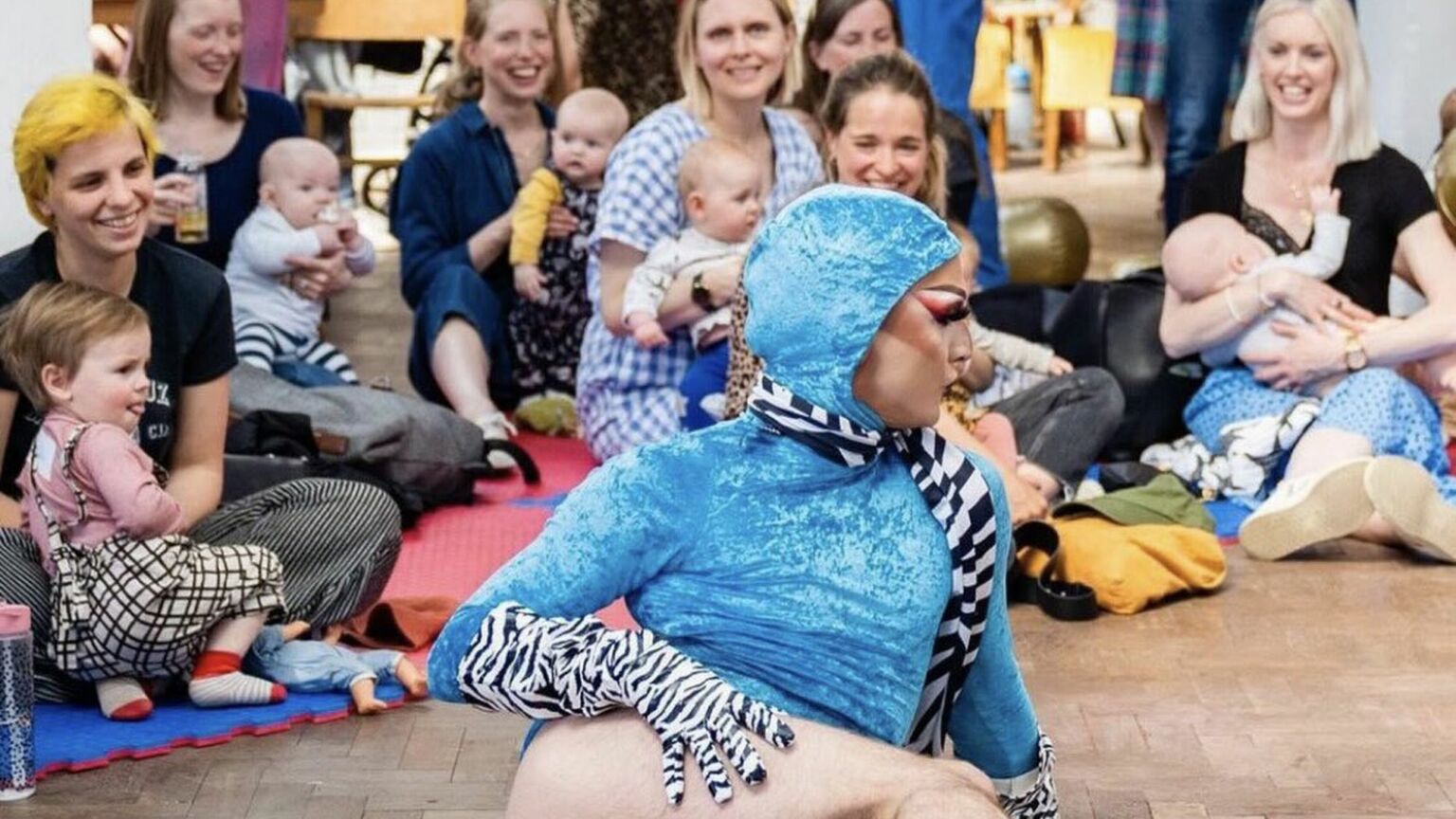 Babies should be nowhere near gyrating drag queens