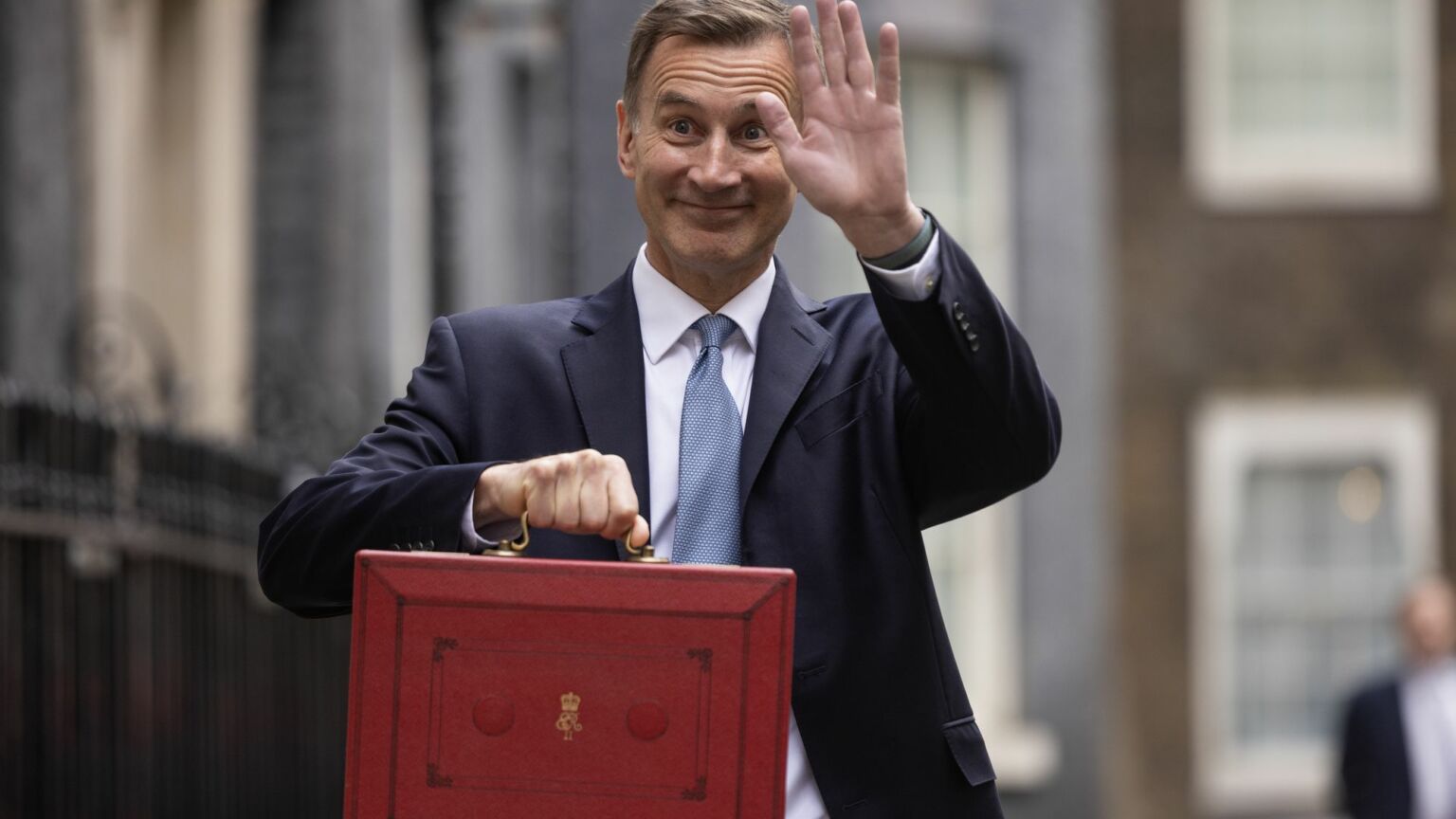 Hunt is tinkering while Britain burns