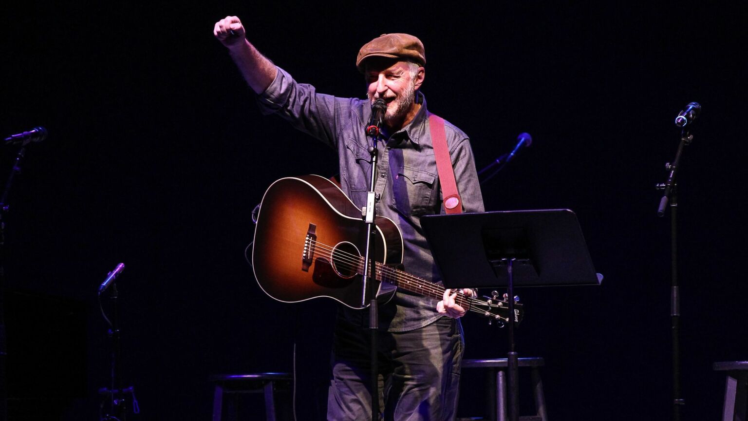 The petty tribalism of Billy Bragg