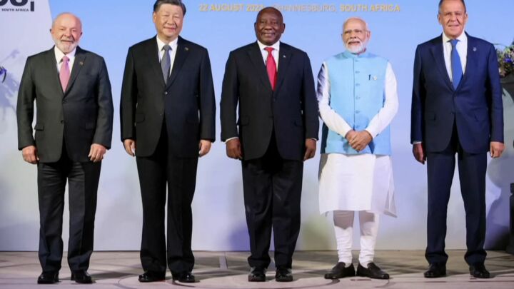 The fragmentation of the old world order