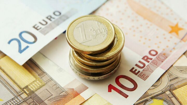 The farcical redesign of the euro