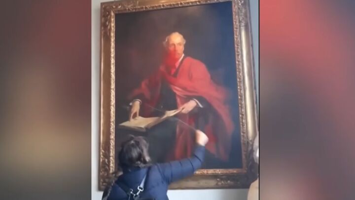 British police are letting pro-Palestine vandals run riot