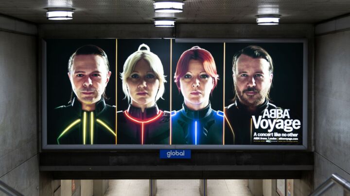 <em>ABBA Voyage</em>: live music with no life