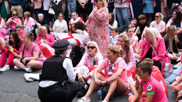 Mums are in revolt against illegal migration