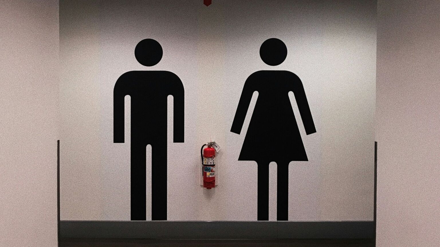 Mixed-sex changing rooms are putting women at needless risk