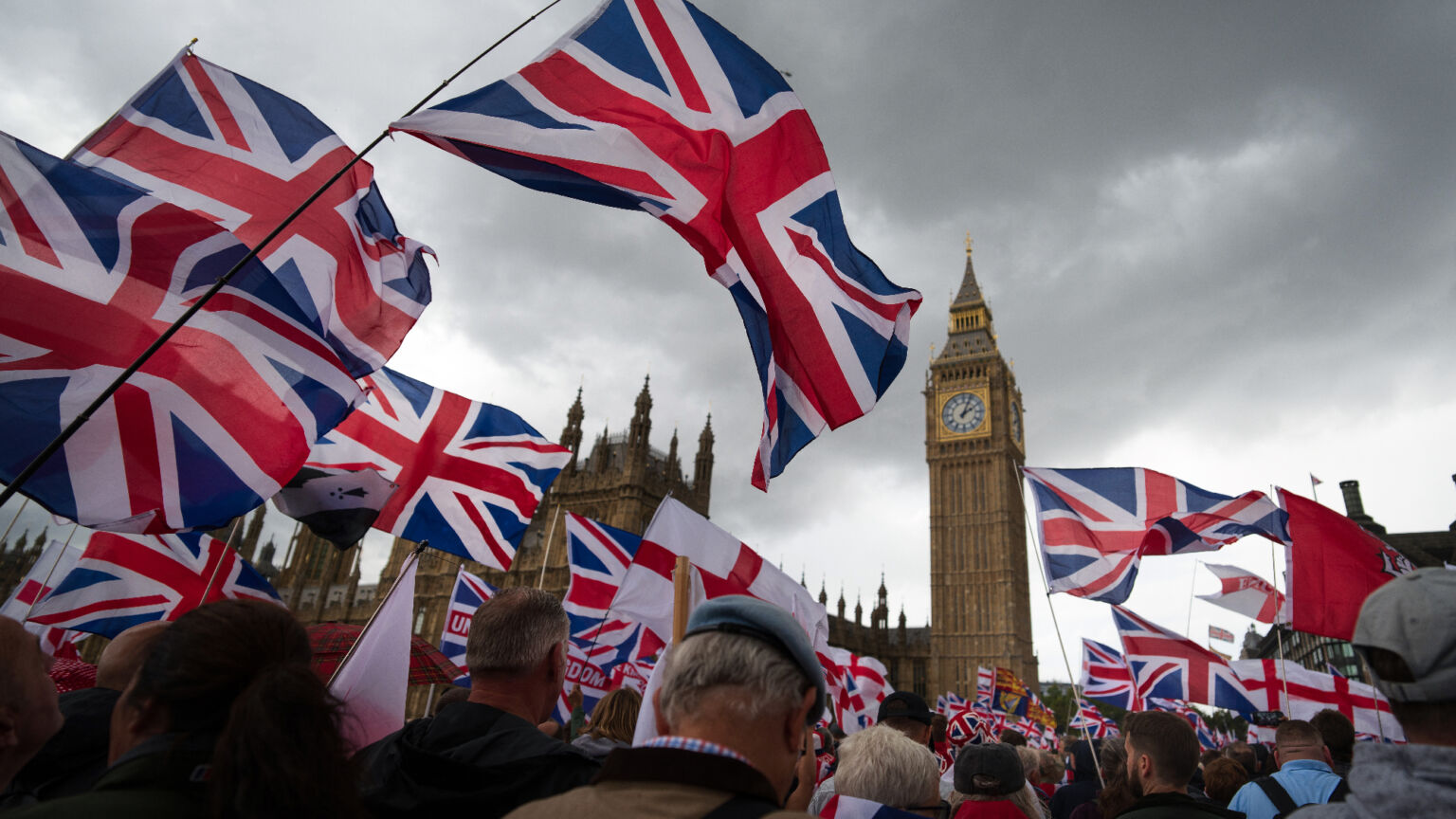 Britain’s patriotic vibe shift