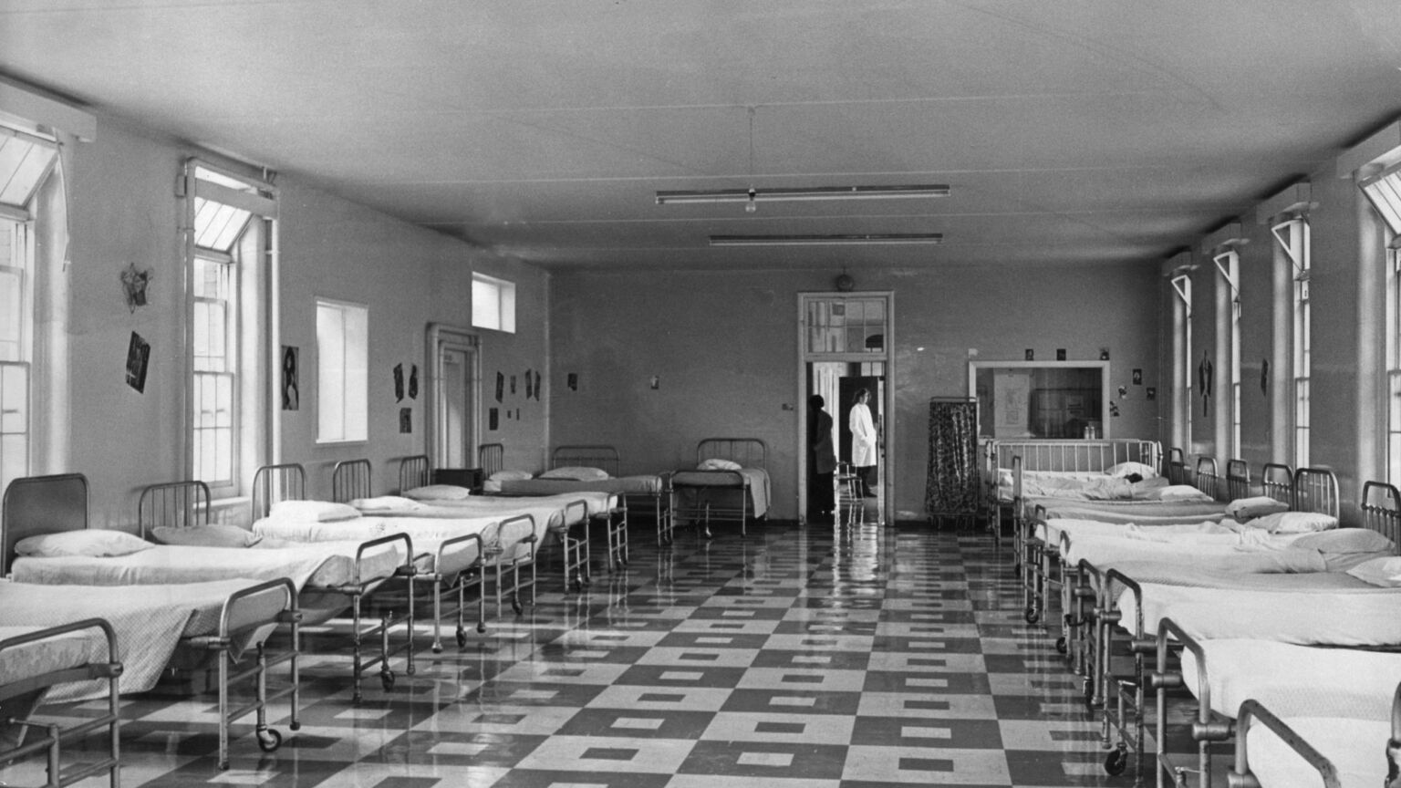 Bring back the insane asylums