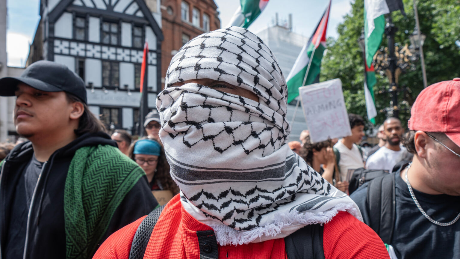 Is it a crime to make fun of a keffiyeh?