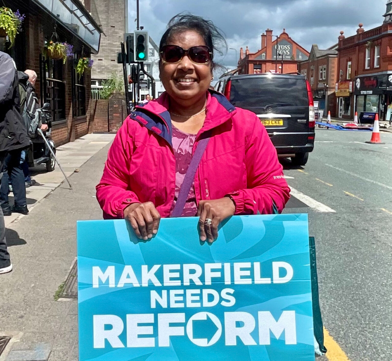 Alice, a Reform supporter.